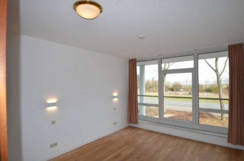 Ober-Olm Immo Gepflegtes Apartment mit Pantry-Küche, Duschbad, Stellplatz - Bushaltestelle am Haus, Randlage Mainz Wohnung kaufen