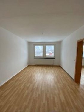 Chemnitz Wohnung Altbau * 2-Zimmer mit Wannenbad in uninaher und ruhiger Lage an der Gartenanlage! * Wohnung mieten