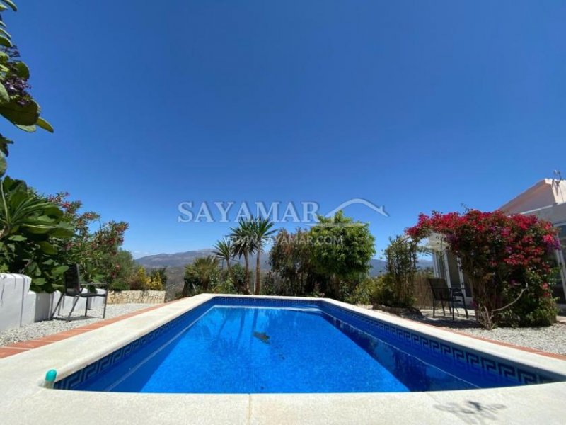 Sayalonga Landhaus mit Pool und Meerblick Haus 