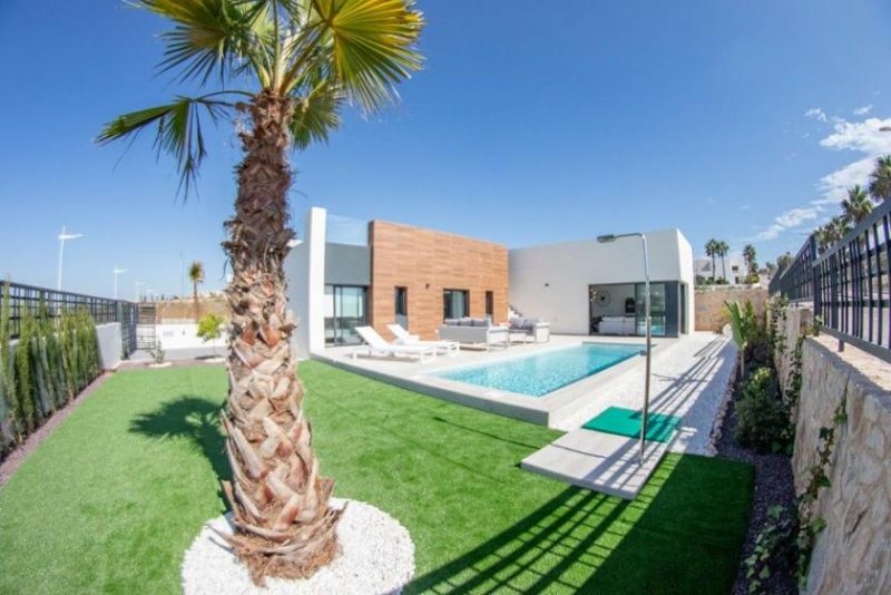 Nähe Torrevieja Freistehende Villen Haus kaufen