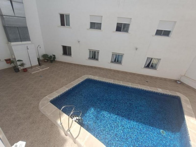 Almoradi Großes Apartment mit Terrasse, 3 Schlafzimmern und Garage Wohnung kaufen