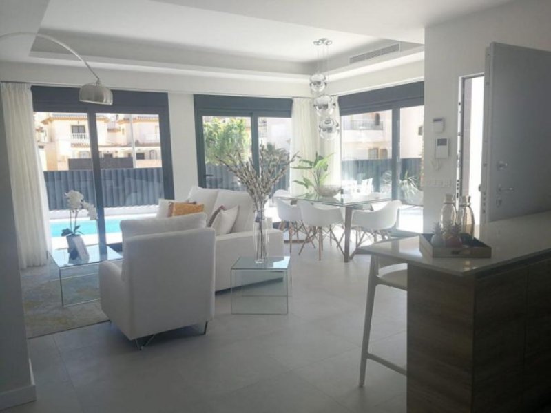 San Fulgencio ***Charmante Einfamilienhäuser mit Dachterrasse und optionalem Privatpool*** Haus kaufen