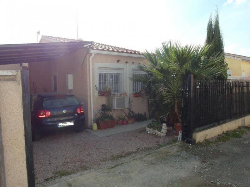 San Fulgencio Villa mit 3 Schlafzimmern, 1 Badezimmer und Kfz-Carport auf dem Grundstück - in ruhiger Lage Haus kaufen