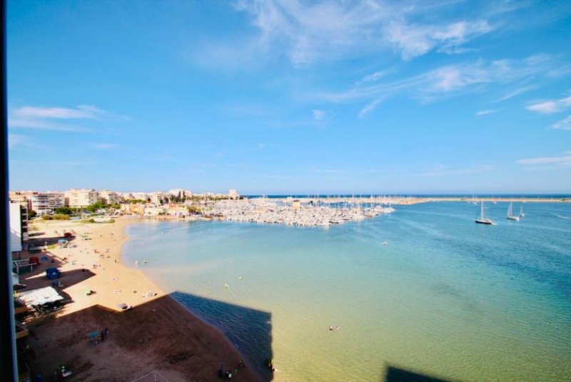 Torrevieja Appartement in erster Linie mit 3 Schlafzimmern und beeindruckendem Ausblick Wohnung kaufen