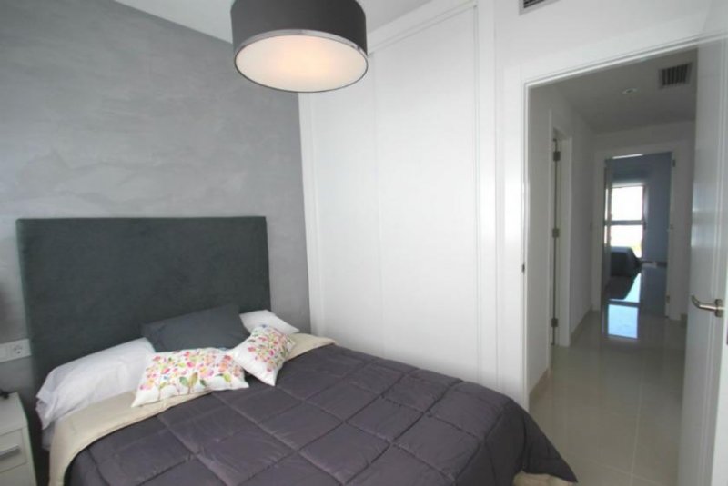 Torrevieja Moderne 3-Zimmer-Penthouse-Wohnungen in abgeschlossener Anlage mit Gemeinschaftspool Wohnung kaufen