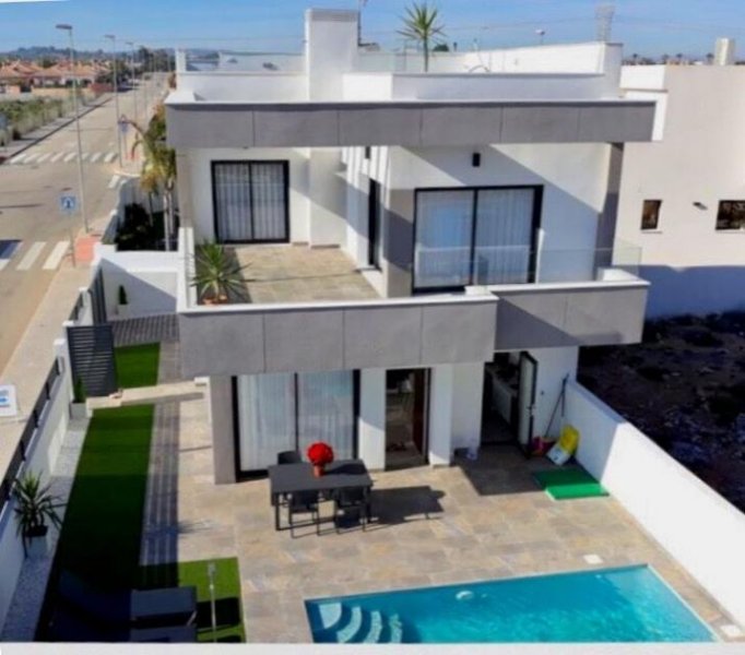 Nähe Torrevieja und Guadamar Wunderschöne Villen Haus kaufen