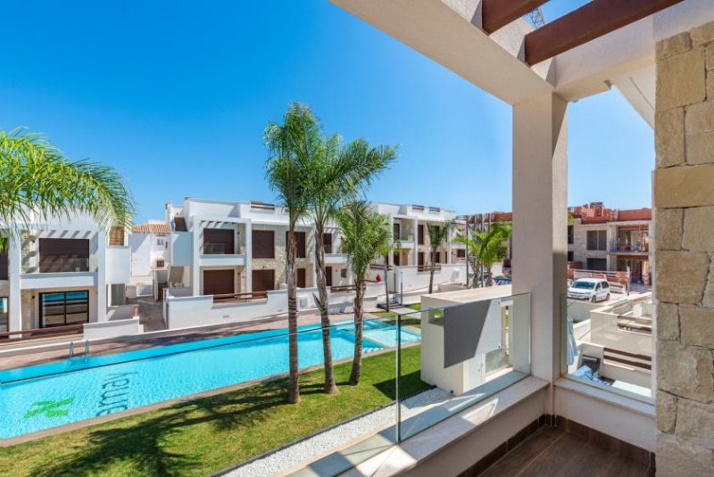 Torrevieja Schönes Penthouse mit Gemeinschaftspool Wohnung kaufen