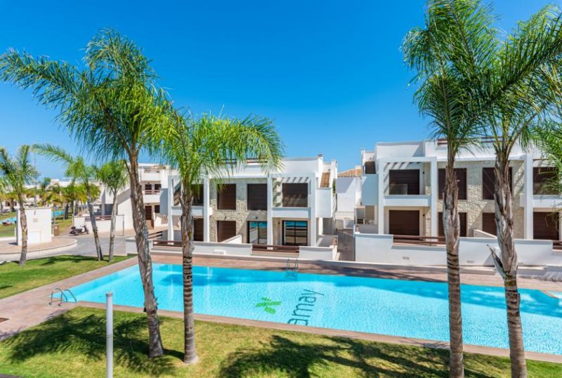 Torrevieja Schönes Penthouse mit Gemeinschaftspool Wohnung kaufen