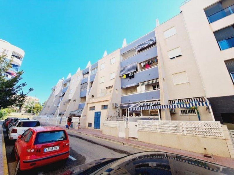 La Mata Apartment in einer der beliebtesten Wohngegenden in La Mata mit 3 Schlafzimmern und 2 Bädern Wohnung kaufen