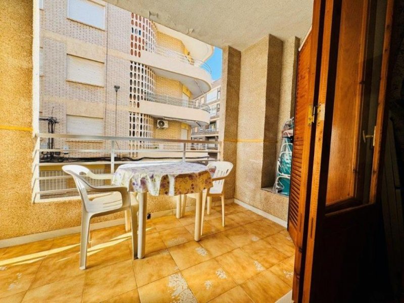 La Mata Appartement mit 1 Schlafzimmer und 1 Badezimmer im Zentrum von La Mata, nur 50 m vom Strand Wohnung kaufen