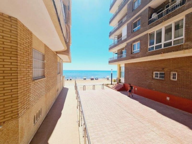 La Mata Große und strandnahe Wohnung mit 2 Schlafzimmern Wohnung kaufen