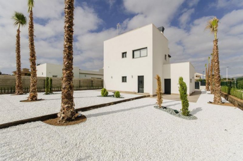 Dehesa de Campoamor Exklusive Villen mit 3 - 4 Schlafzimmern, 3 Bädern, 1 Gäste-WC, Dachterrasse und Privatpool nur 600 m vom Strand Haus kaufen