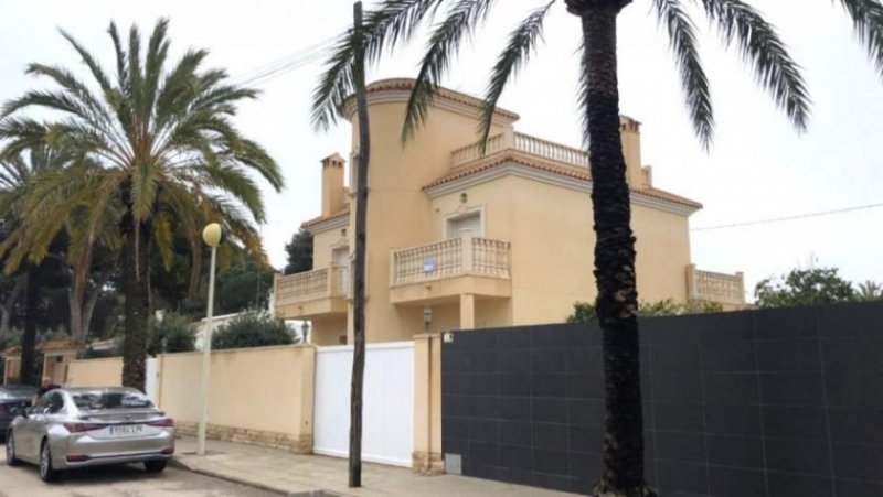 Orihuela Costa Fabelhafte Luxusvilla in Cabo Roig mit vier Schlafzimmern, vier Badezimmern und einem privaten Swimmingpool Haus kaufen