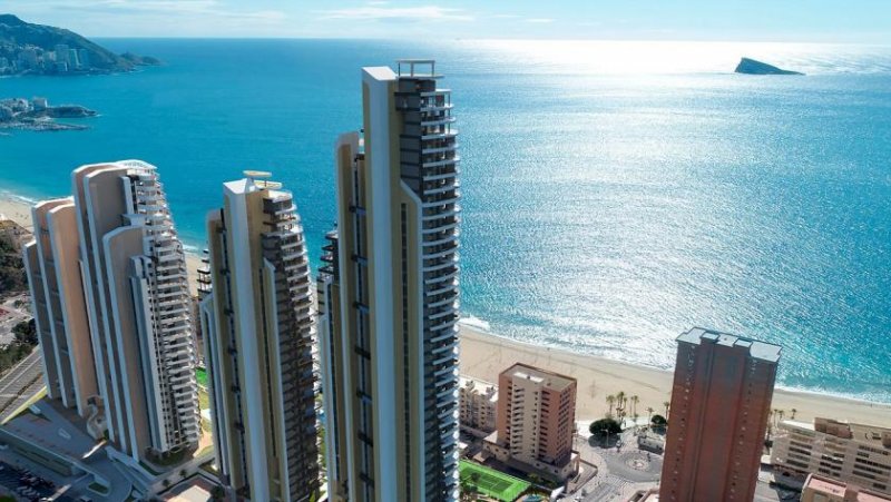 Benidorm Maisonette-Wohnungen mit 3 Schlafzimmern, 3 Bädern, Klimaanlage, Fußbodenheizung in der ganzen Whg, Kfz-Stellplatz und nur 100