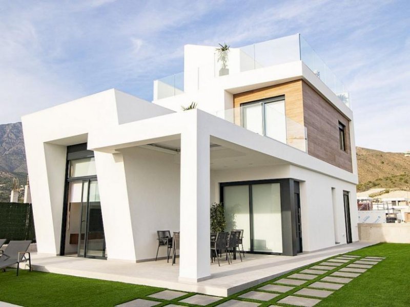 Benidorm Moderne, großzügige Neubau-Villa in Finestrat Costa Blanca Nord Haus kaufen