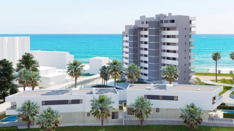 Alicante Luxusvillen mit 3 Schlafzimmern, Meerblick, Garage und Privatpool nur 200 m vom Strand Haus kaufen