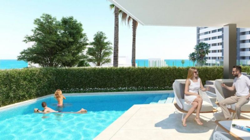 Alicante Luxusvillen mit 3 Schlafzimmern, Meerblick, Garage und Privatpool nur 200 m vom Strand Haus kaufen