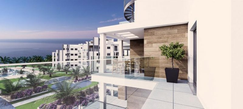 Denia Appartements mit 2 Schlafzimmern, 2 Bädern und Meerblick in abgeschlossener Anlage mit Gemeinschaftspool direkt am Strand