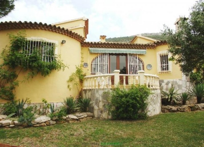 Denia Gemütliche mediterrane Villa auf großem flachem Grundstück Haus kaufen