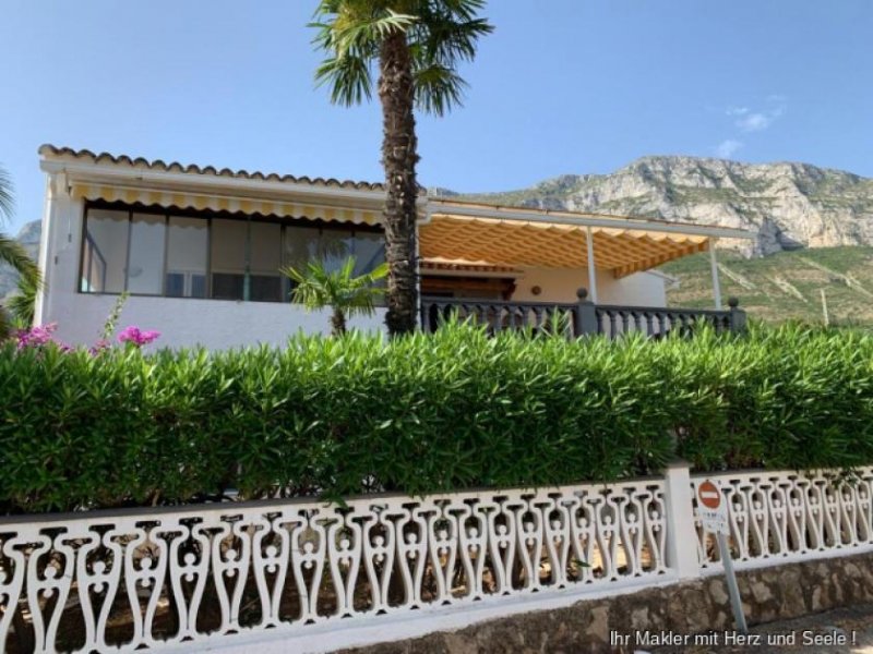 Denia ***Gepflegte typisch spanische Villa mit Gästebereich und Pool in Denia*** Haus kaufen