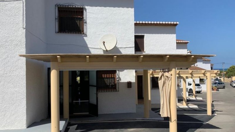 Denia ***Mediterranes Reihenmittelhaus in gepflegter Wohnanlage***, nur wenig Minuten bis zum Meer von Denia Haus kaufen