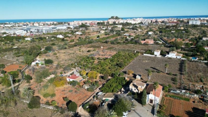 Denia Rustikale Finca mit Brunnen, 6200 m² Land und nahe an Denia Haus kaufen