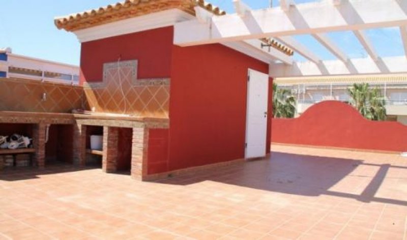 Denia Townhouse, 100 m vom Strand, km 4,5 Las Marinas Haus kaufen