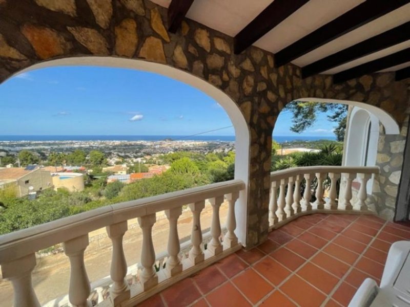 Denia Villa mit Traumblick, 3 Schlafzimmern, 3 Bädern, Privatpool mit BBQ Bereich und Garage Haus kaufen