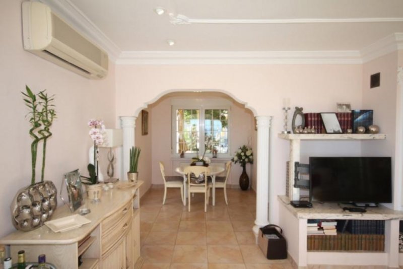 Denia Wunderschönes und geräumiges 5-Zimmer-Haus mit unverbaubarem Blick auf das Meer und die Berge. Haus kaufen