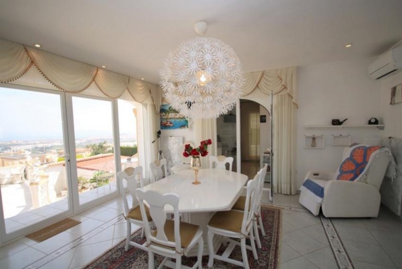 Denia Wundervolle Villa mit Pool, Gästewohnung und Meer-Panoramablick. Haus kaufen