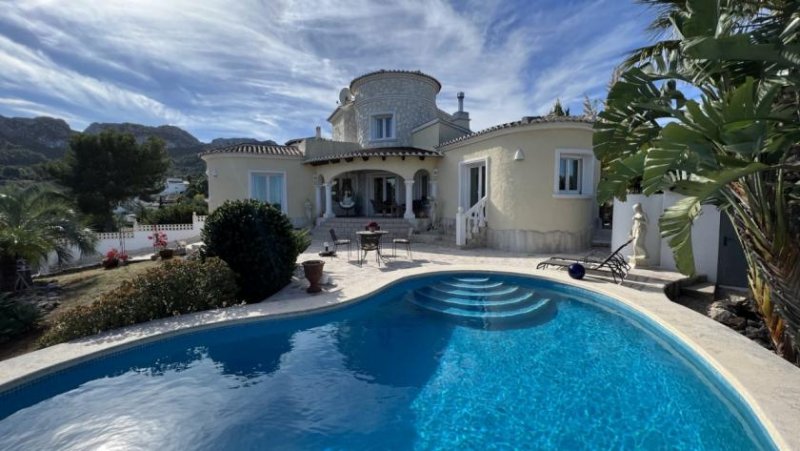 Pego-Monte Pego Top gepflegte Villa mit großem Grundstück und herrlicher Meersicht am Monte Pego Haus kaufen