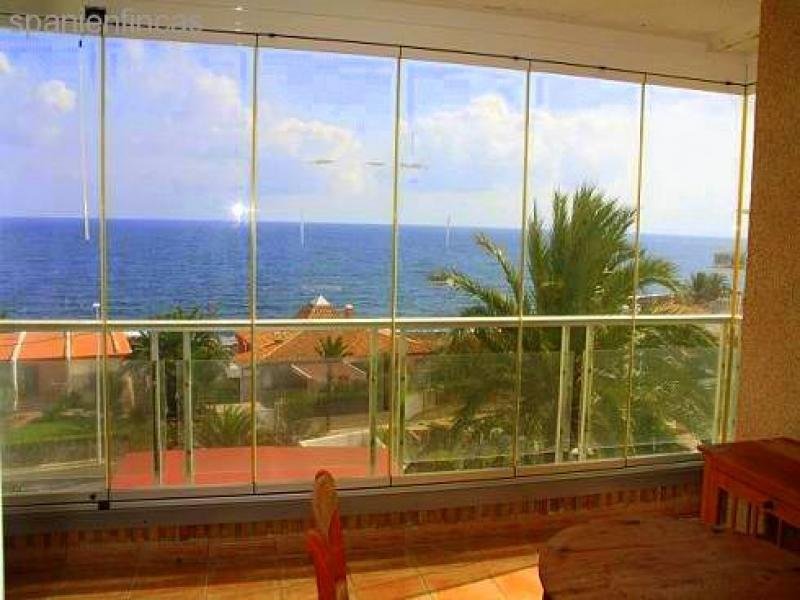 Jávea Arenal PROVISIONSFREI !!! Appartement 135 qm mit tollem Meerblick, 50m vom Strand gelegen, Aufzug, 3 Schlafzimmer, 2 Bäder, Küche,
