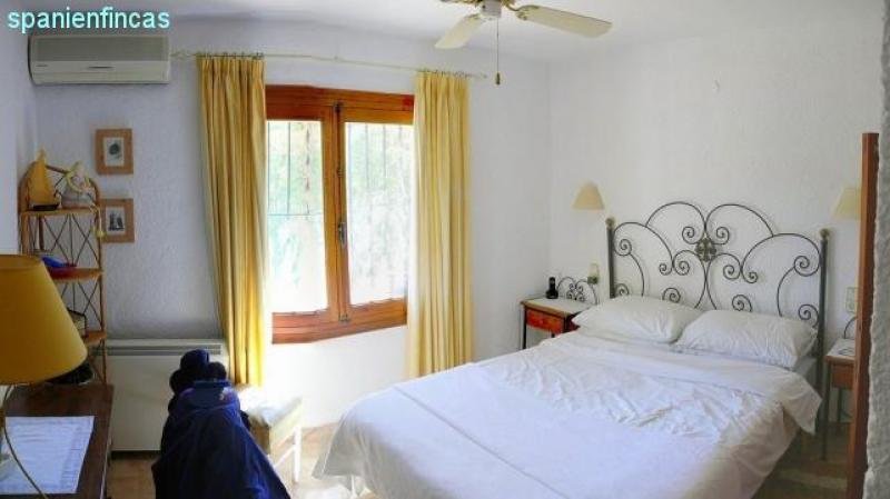 Jávea Entre Pinos PROVISIONSFREI !!! Jávea, 150qm Villa, 3 Schlafzimmer, Schwimmbecken, 1.170qm Grundstück ruhig gelgen Haus kaufen