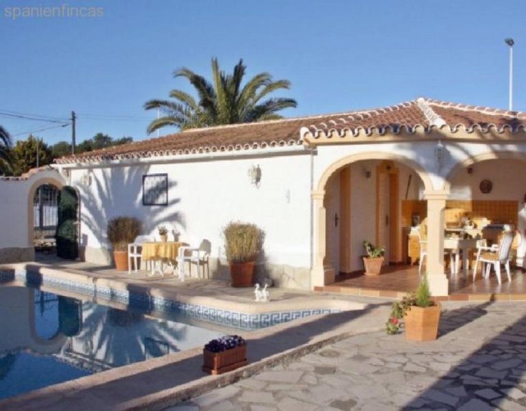 Jávea Xabia gepflegte Villa Finca 150qm, 3 Schlafzimmer, 3 Bäder, Z-Heizung, Schwimmbecken, Garage, Grund 1.085qm Haus kaufen