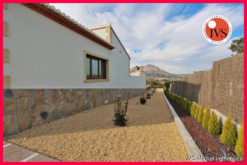 Jávea Neubauvilla mit 4 Schlaf. auf einem SONNIGEN Grundstück mit Blick auf den Montgo, LA LLUCA · Javea Haus kaufen