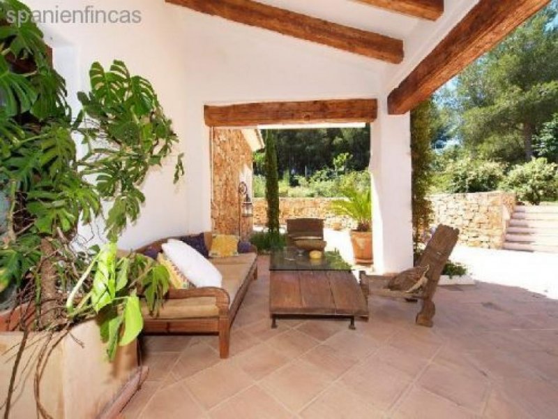 Jávea sehr gepflegte Villa Finca 340qm, 4 Schlafzimmer, 3 Bäder, Fussbodenheizung, Klima, Parzelle 11000qm Haus kaufen