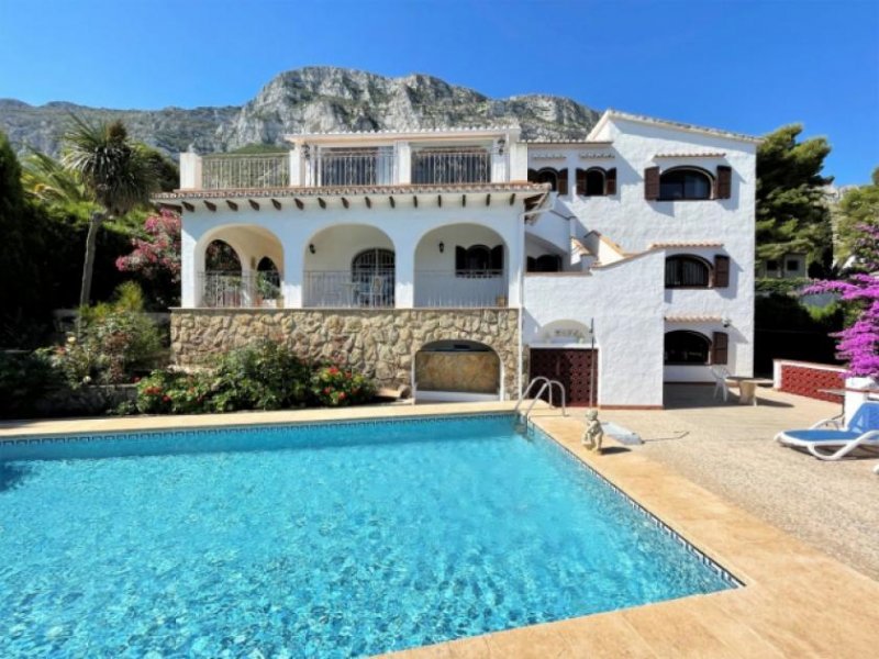 Denia Traumhaftes Haus am Montgo mit grandiosem Meerblick, Pool und Garage Haus kaufen