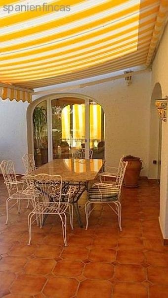 Jesus Pobre freistehende 185qm Villa mit 3 Schlafzimmern, 2 Badezimmern, Schwimmbecken, Sauna, 850qm Grundstück Haus kaufen