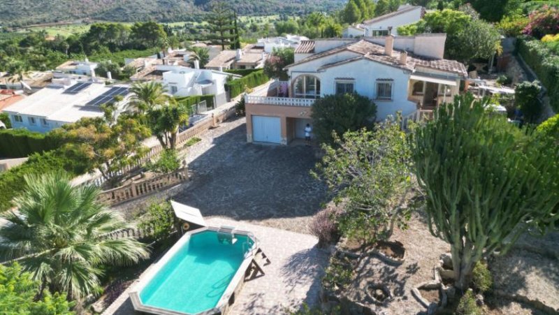 Denia Renovierungsbedürftige Villa mit riesigem Grundstück, 2 Garagen und herrlicher Aussicht in La Sella Haus kaufen