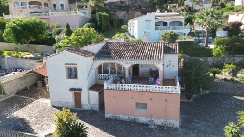 Denia Renovierungsbedürftige Villa mit riesigem Grundstück, 2 Garagen und herrlicher Aussicht in La Sella Haus kaufen