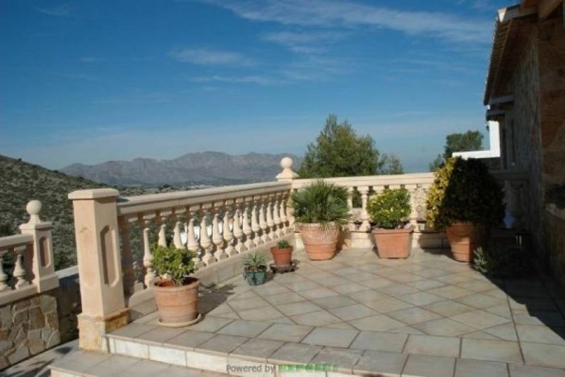 Pedreguer Villa mit sagenhaftem Meer- und Panoramablick Haus kaufen