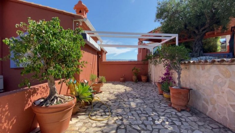 Sanet y Negrals Villa mit 2 Wohneinheiten und unverbaubaren, einzigartigen Weitblick über das Tal von Orba, bis zum Mittelmeer Haus kaufen