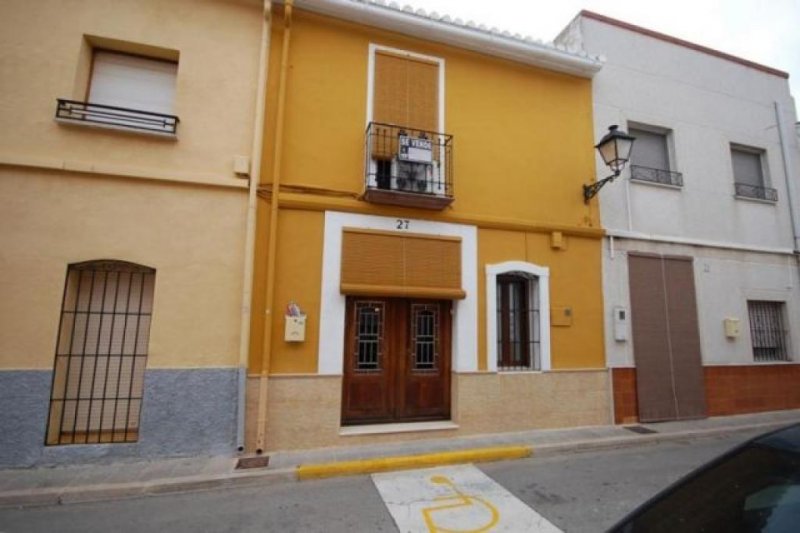 Els Poblets Großes Stadthaus bei Denia zu verkaufen Haus kaufen