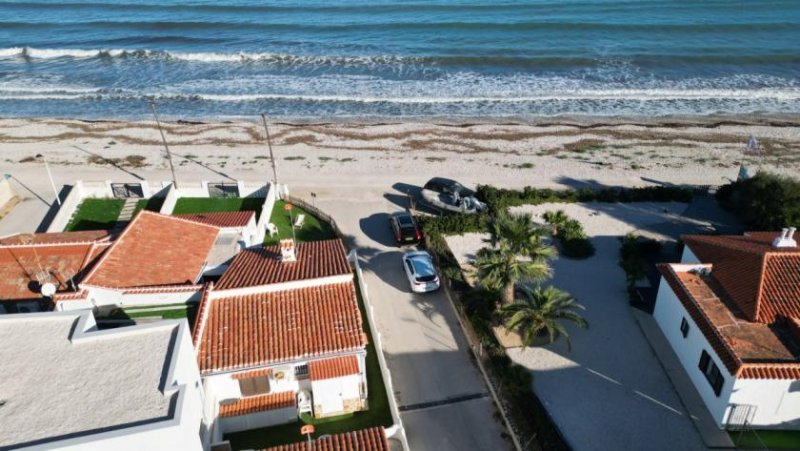 Els Poblets Strandhaus direkt am Strand von Els Poblets mit 2 Schlafzimmern mit unschlagbarem Blick auf das Meer Haus kaufen