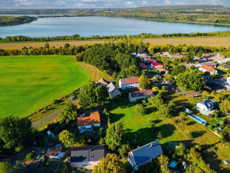 Borna Bauen Sie Reihenhäuser inmitten der Neuseenlandschaft - Mit Baugenehmigung! Grundstück kaufen