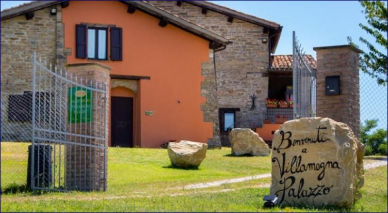 Gubbio ***Großer Bauernhof mit Wald-,Weiden-und Wiesenflächen, gesamt 160 Hektar Land, in Umbrien Gubbio*** Haus kaufen