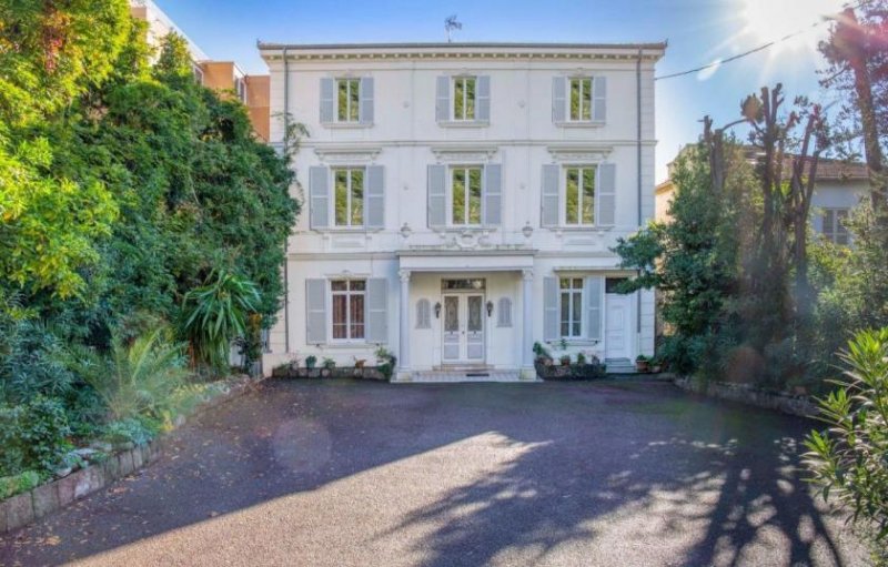 Cannes Helle 4-Raum-Wohnung mit Meerblick, nah der Strände des Midi in Cannes Wohnung kaufen