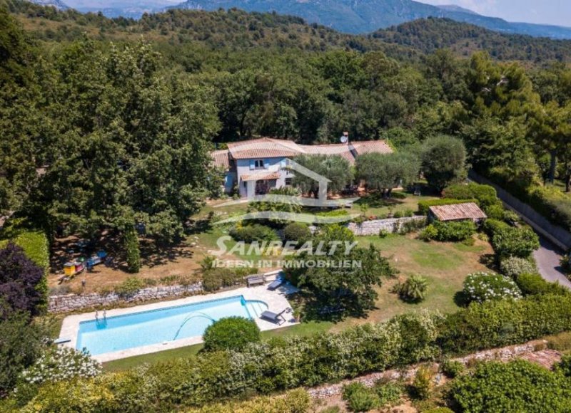 Châteauneuf-Grasse SANREALTY | Provenzalische Villa mit einem traumhaften Panoramablick auf das Meer von Châteauneuf-Grasse Haus kaufen