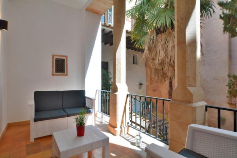 Palma de Mallorca ***Historisches Apartment mit Terasse und tollen alten Stilmitteln, Altstadt Palma*** Wohnung kaufen