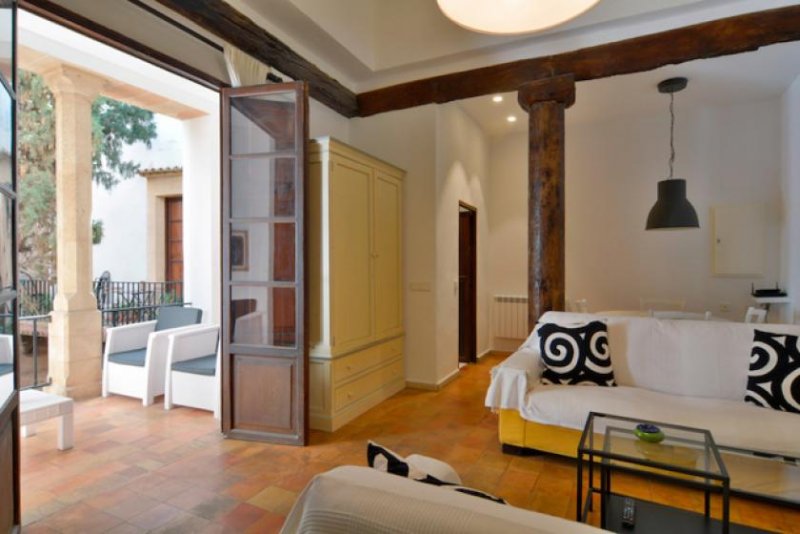 Palma de Mallorca ***Historisches Apartment mit Terasse und tollen alten Stilmitteln, Altstadt Palma*** Wohnung kaufen